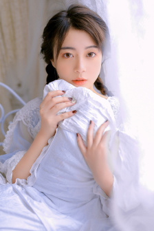 漂亮的女邻居4伦理
