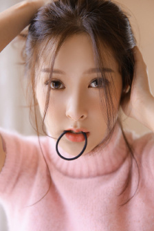美女的胸口
